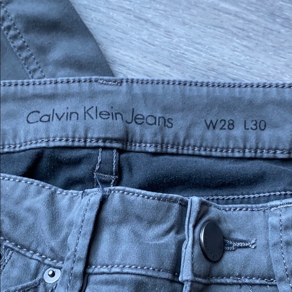 Gray jeans - Picture 3 of 3